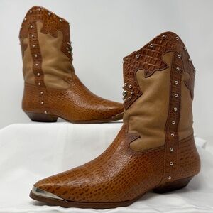Vintage Dallas Western Ankle Boots Brown Leather Studded Pointed Toe 9M